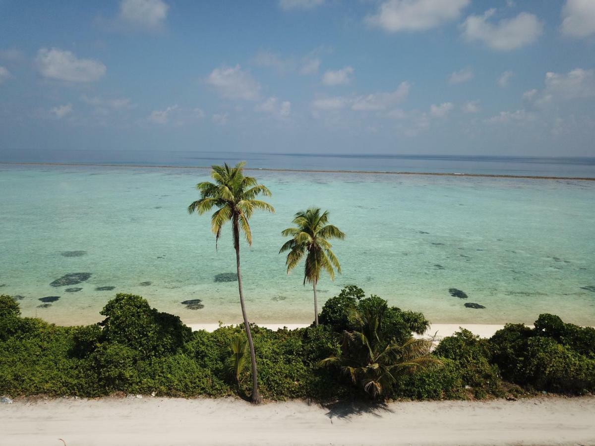 Sky Inn Thoddoo Luaran gambar